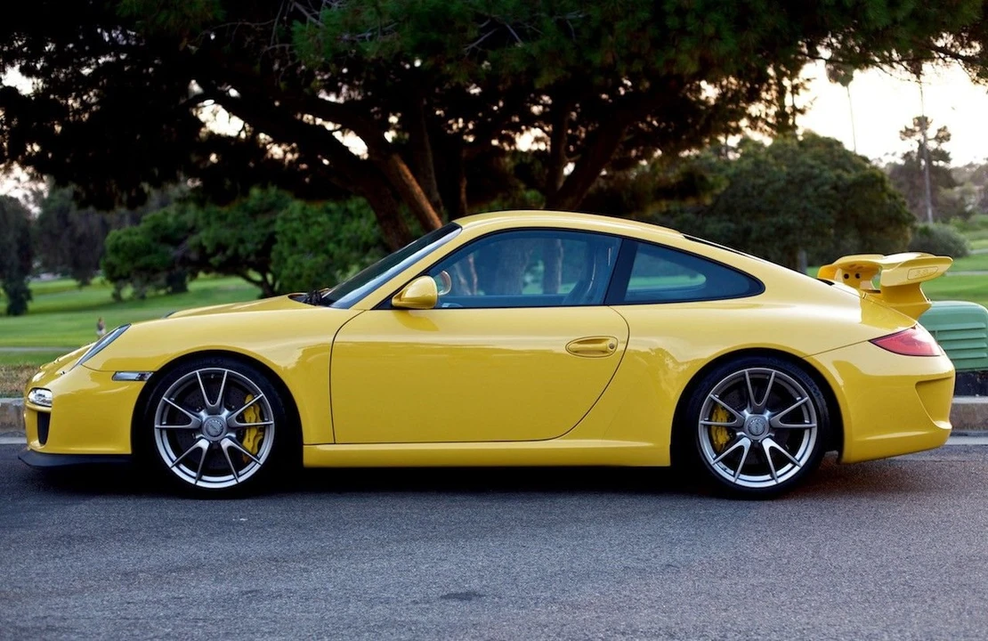 2010 Porsche 997 GT3 - Image 2 of 27