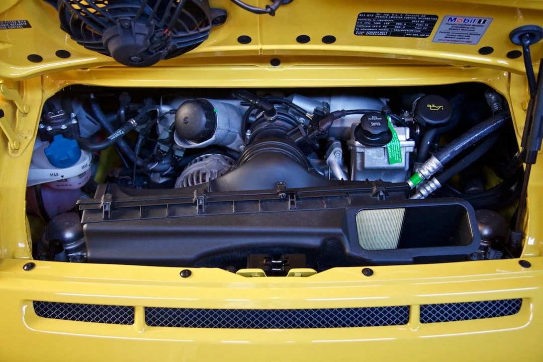2010 Porsche 997 GT3 - Image 12 of 27