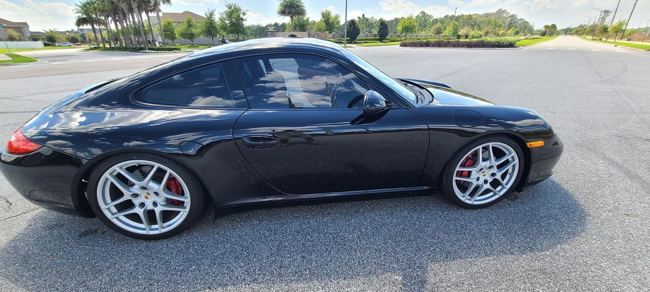 2010 Porsche 997 Carrera S - Image 9 of 24
