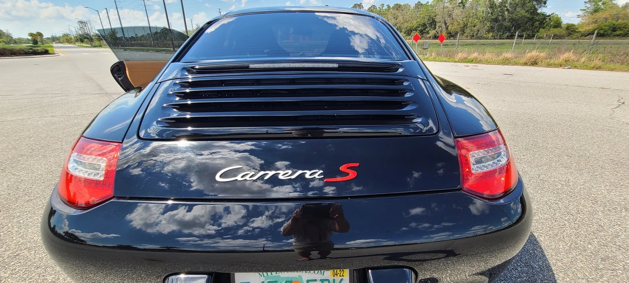 2010 Porsche 997 Carrera S - Image 10 of 24