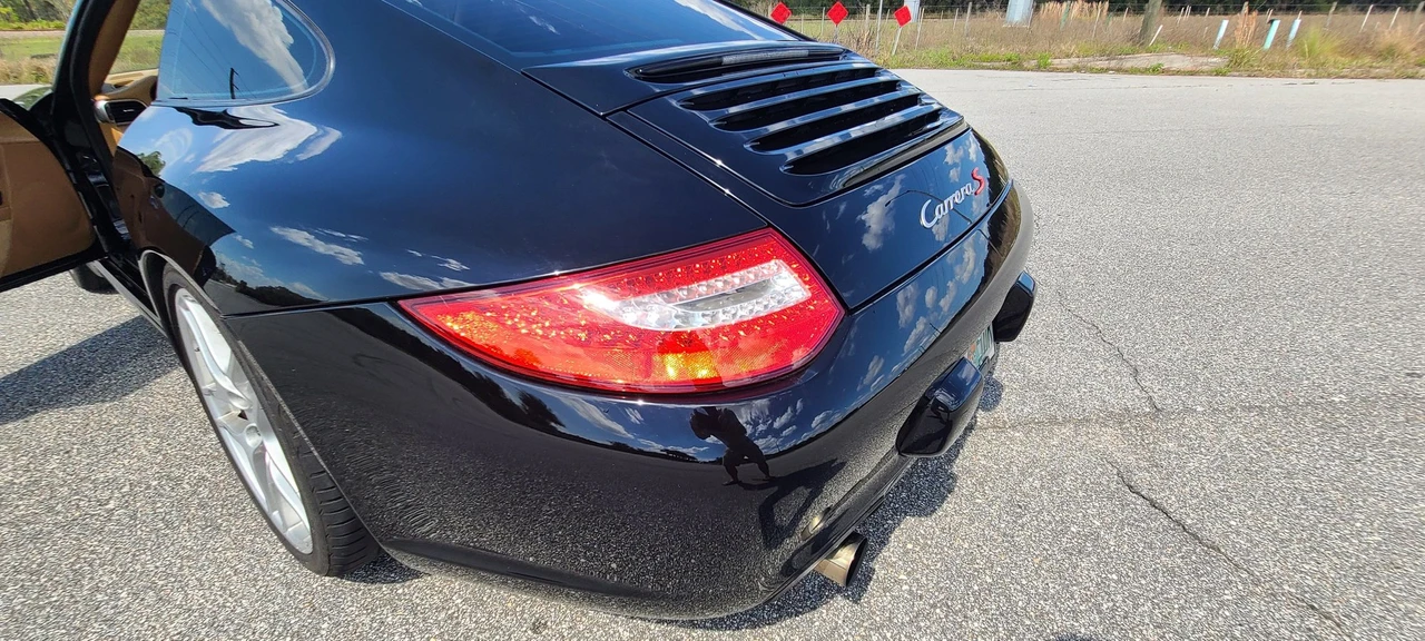 2010 Porsche 997 Carrera S - Image 11 of 24
