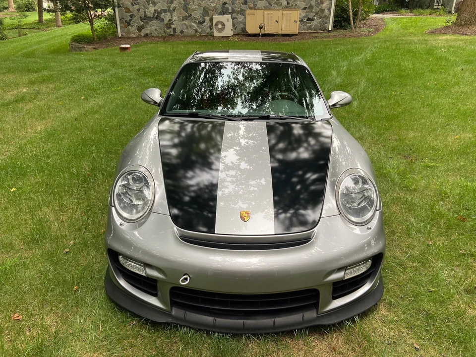 2010 Porsche 997 Turbo - Image 12 of 31