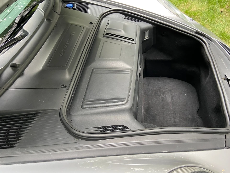 2010 Porsche 997 Turbo - Image 26 of 31