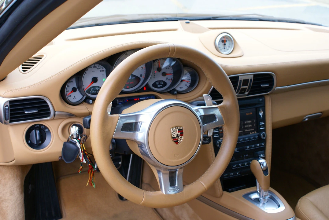 2010 Porsche 997 Turbo - Image 3 of 8