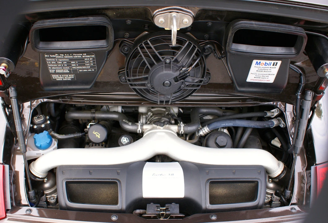 2010 Porsche 997 Turbo - Image 8 of 8