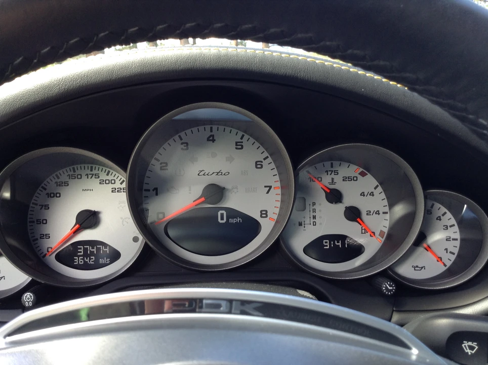 2010 Porsche 997 Turbo - Image 13 of 29