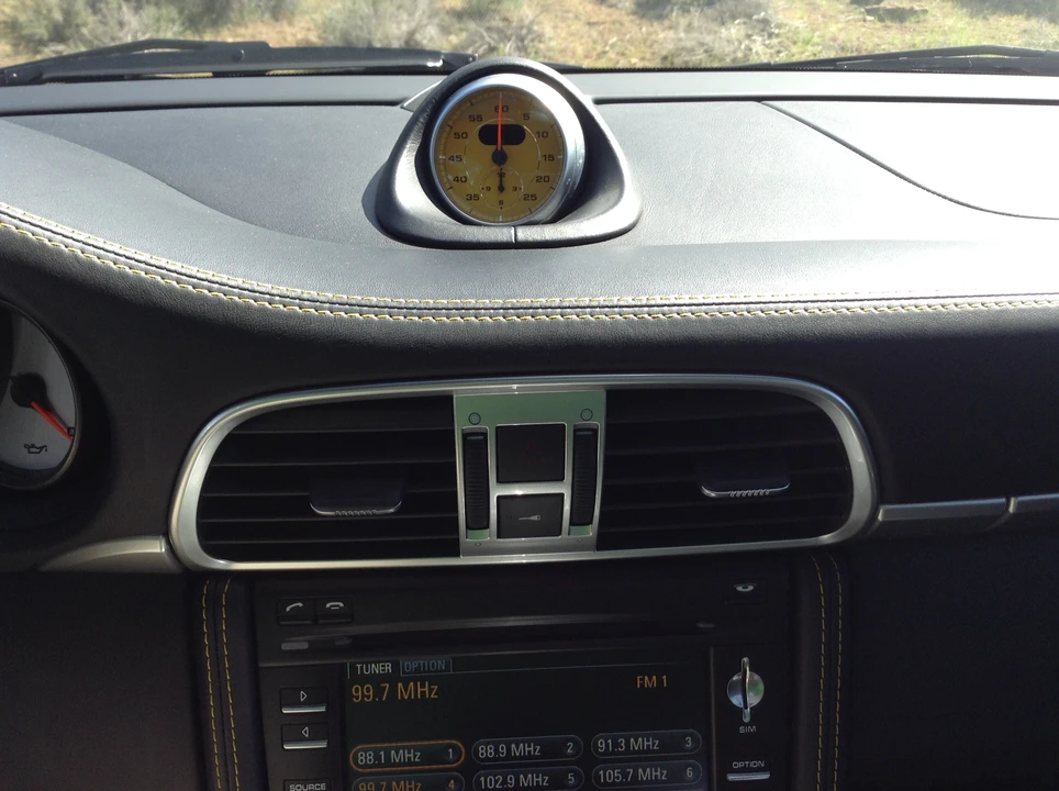 2010 Porsche 997 Turbo - Image 17 of 29