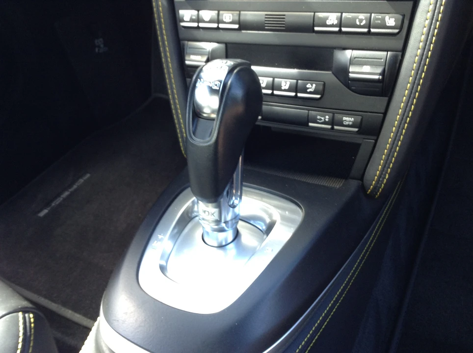 2010 Porsche 997 Turbo - Image 16 of 29