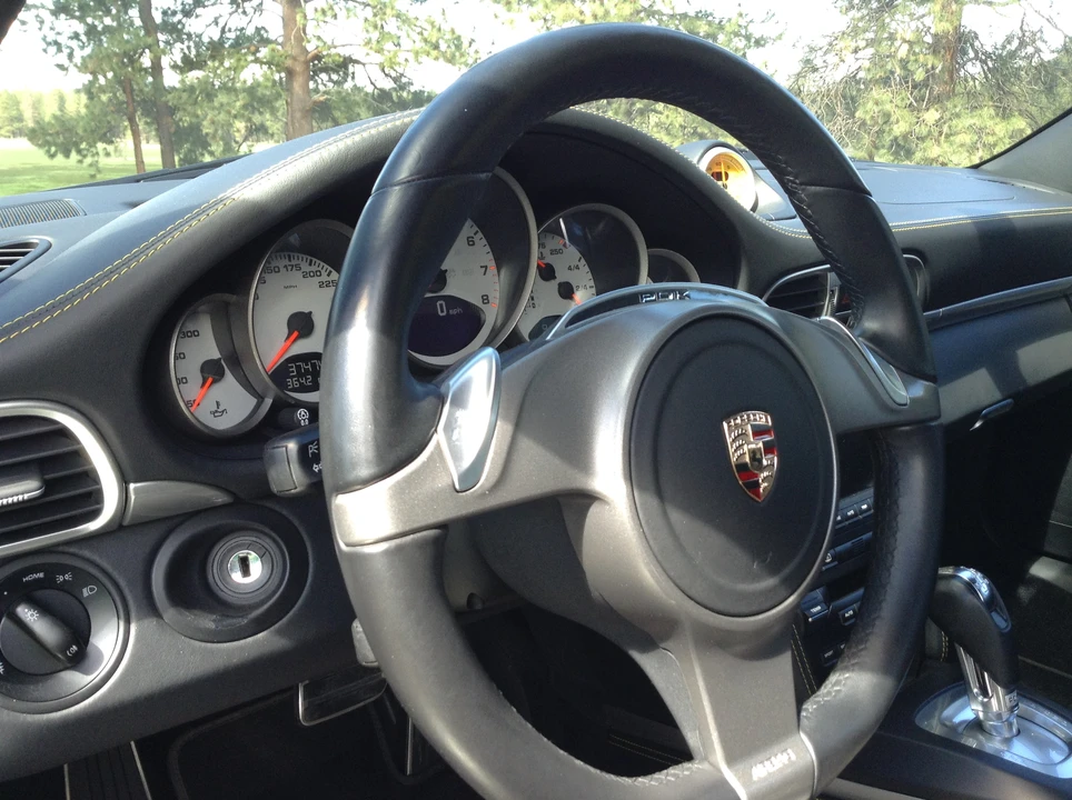 2010 Porsche 997 Turbo - Image 12 of 29
