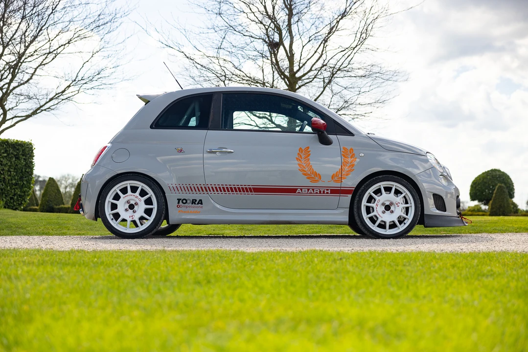 2010 Fiat Abarth 500 - Image 5 of 31