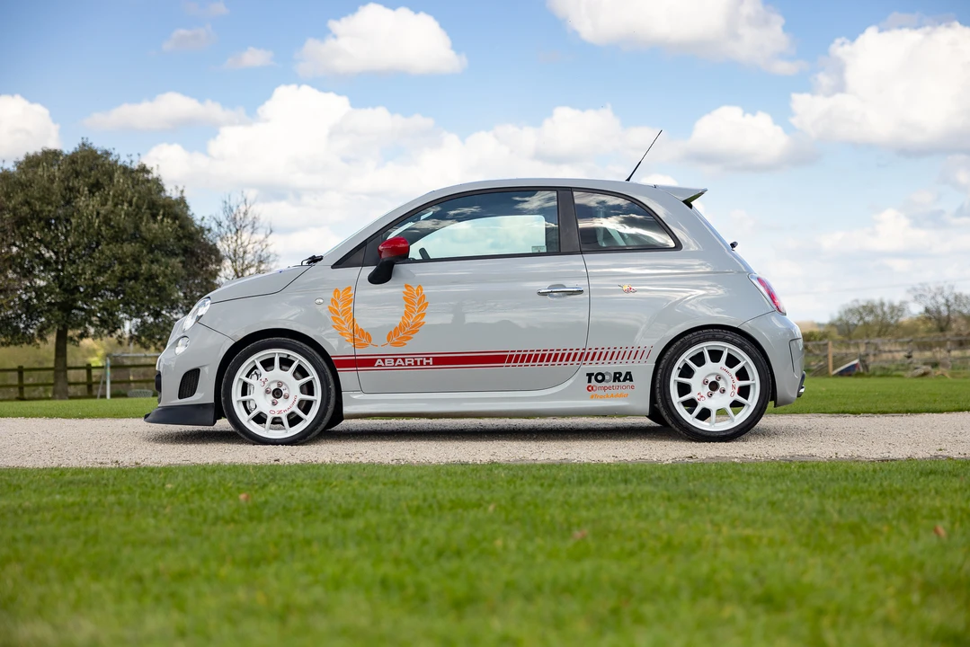2010 Fiat Abarth 500 - Image 19 of 31