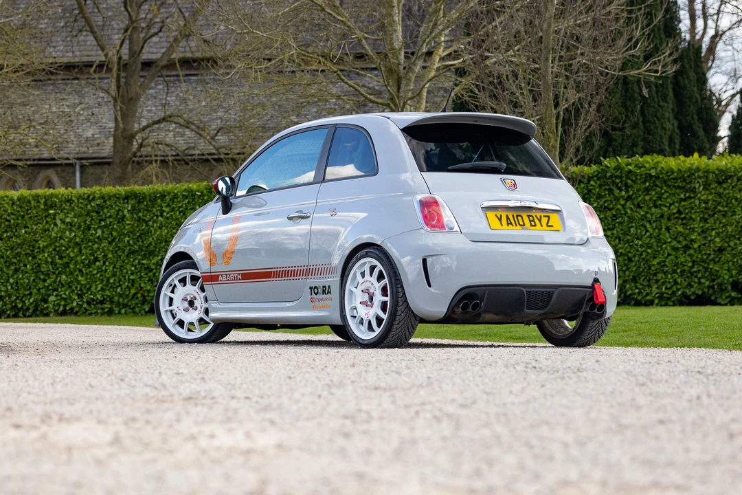 2010 Fiat Abarth 500 - Image 17 of 31