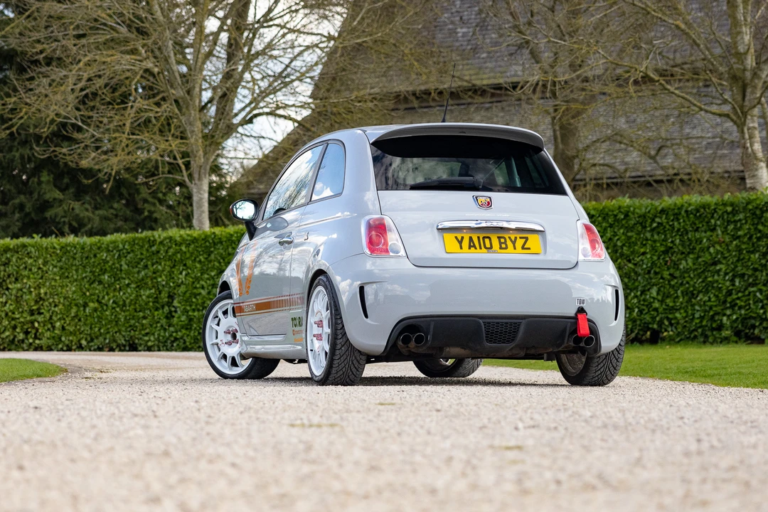 2010 Fiat Abarth 500 - Image 18 of 31