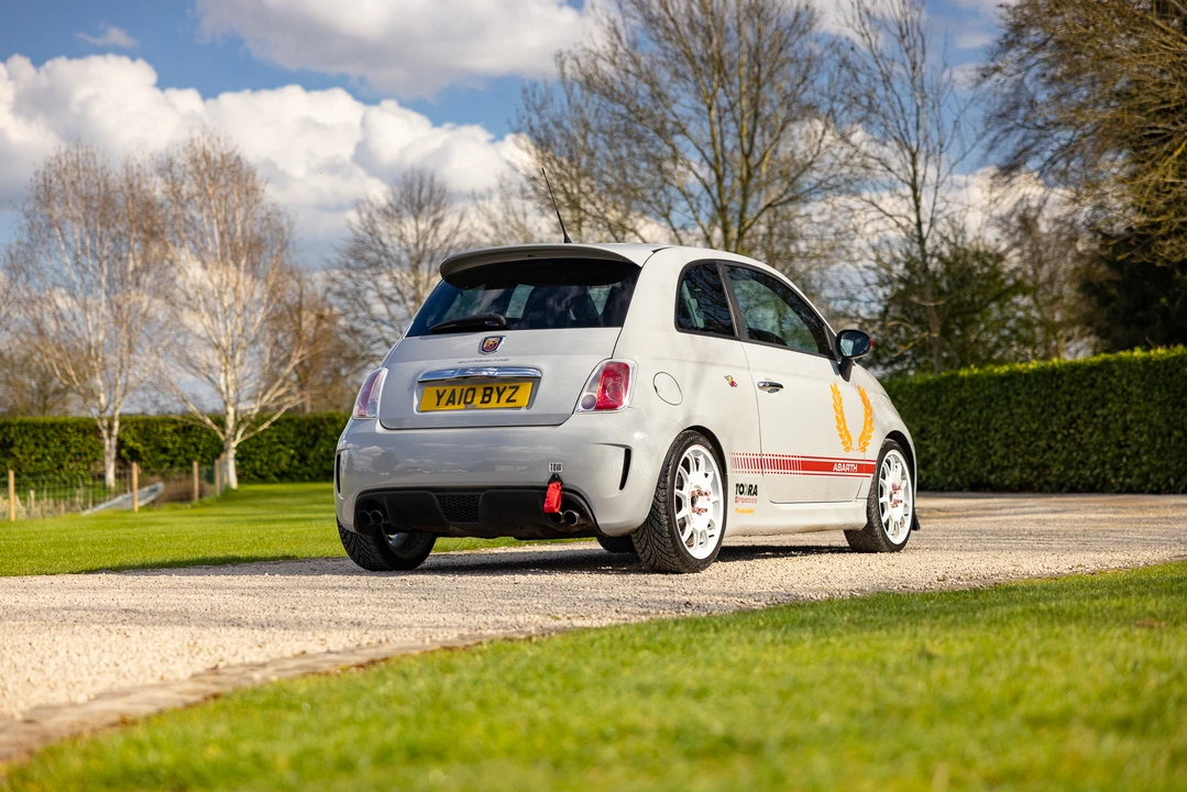 2010 Fiat Abarth 500 - Image 14 of 31