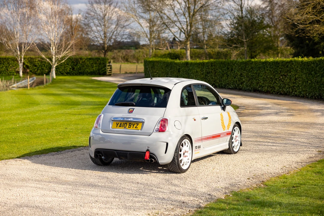 2010 Fiat Abarth 500 - Image 6 of 31