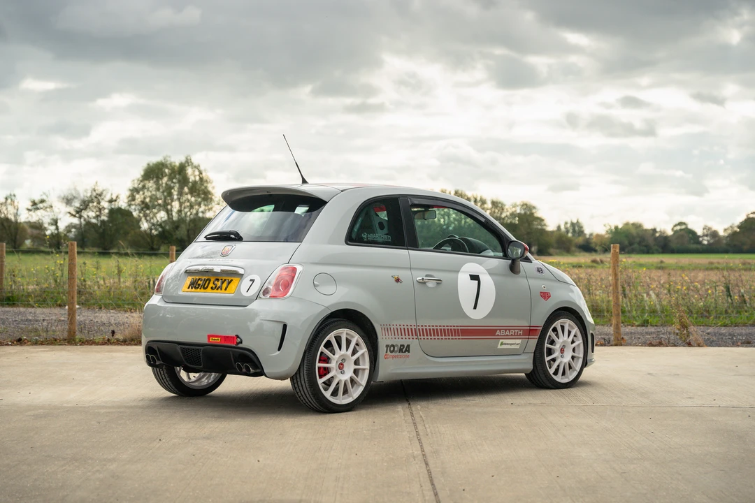 2010 Fiat Abarth 500 - Image 13 of 31