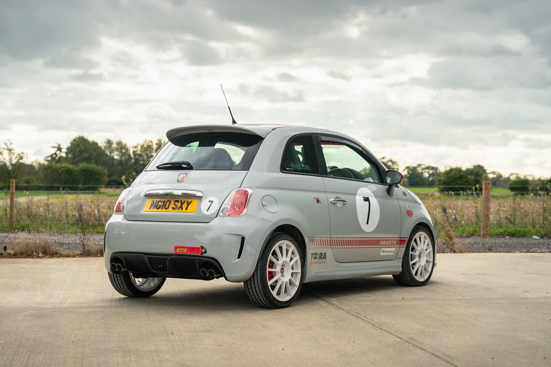 2010 Fiat Abarth 500 - Image 6 of 31