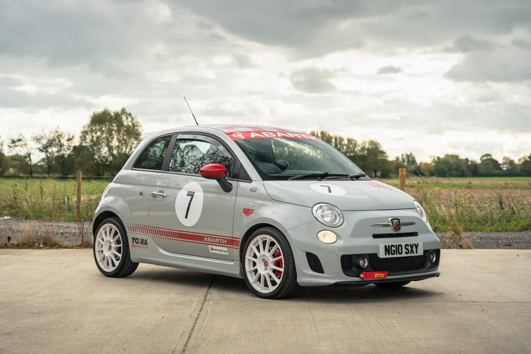 2010 Fiat Abarth 500 - Image 23 of 31