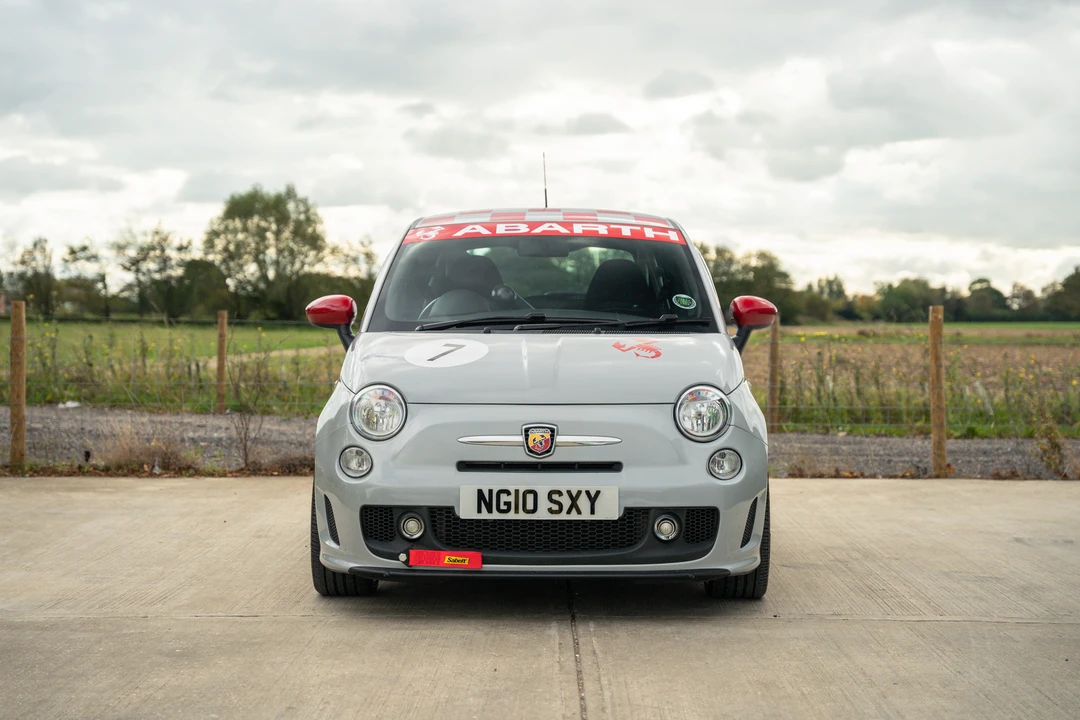 2010 Fiat Abarth 500 - Image 11 of 31