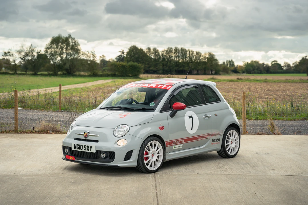2010 Fiat Abarth 500 - Image 25 of 31