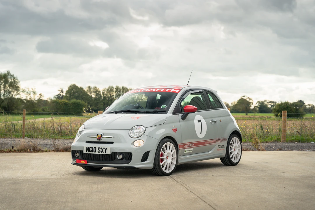 2010 Fiat Abarth 500 - Image 27 of 31
