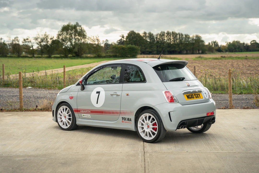 2010 Fiat Abarth 500 - Image 22 of 31