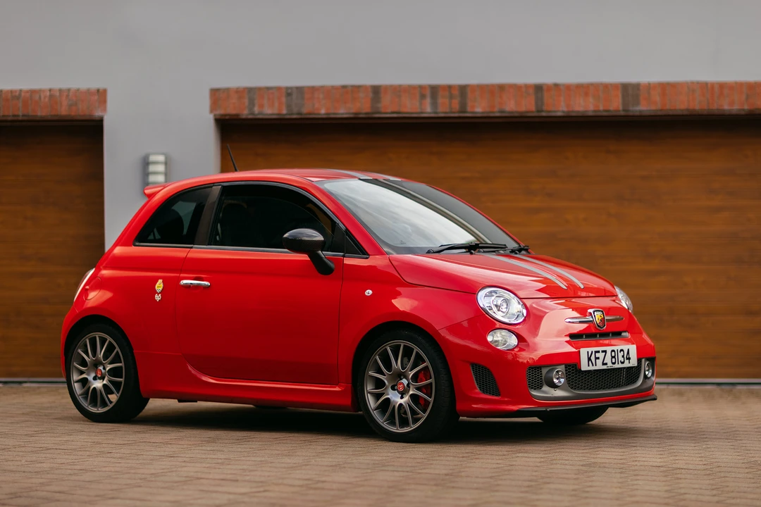 2010 Fiat Abarth 500 - Image 13 of 31