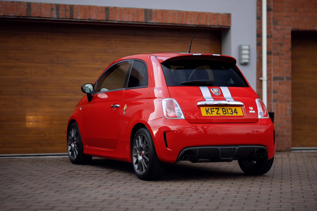 2010 Fiat Abarth 500 - Image 17 of 31