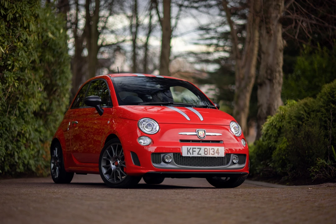 2010 Fiat Abarth 500 - Image 11 of 31