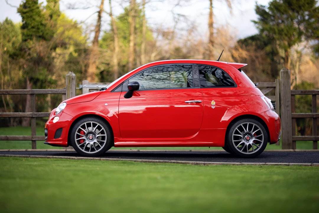 2010 Fiat Abarth 500 - Image 6 of 31