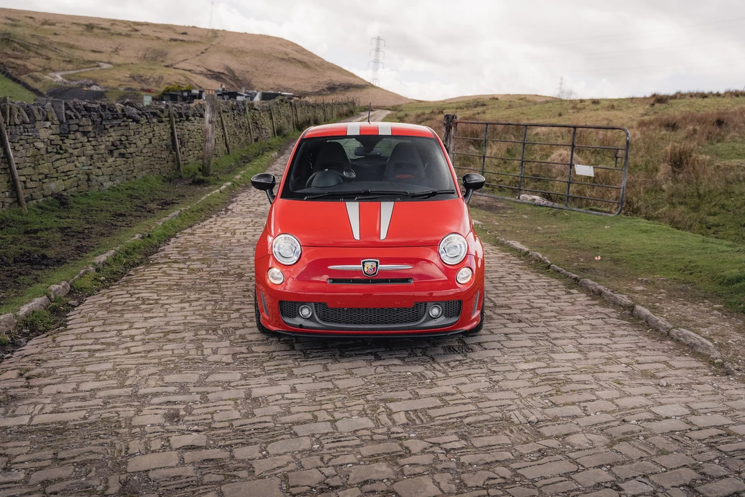 2010 Fiat Abarth 500 - Image 11 of 31