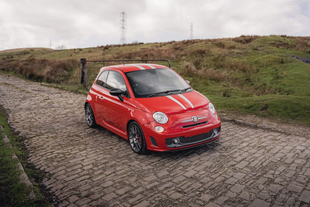 2010 Fiat Abarth 500 - Image 12 of 31
