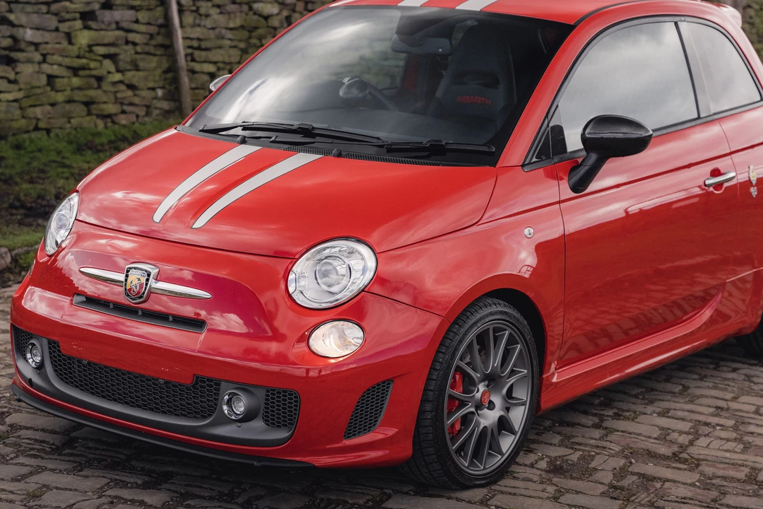 2010 Fiat Abarth 500 - Image 23 of 31