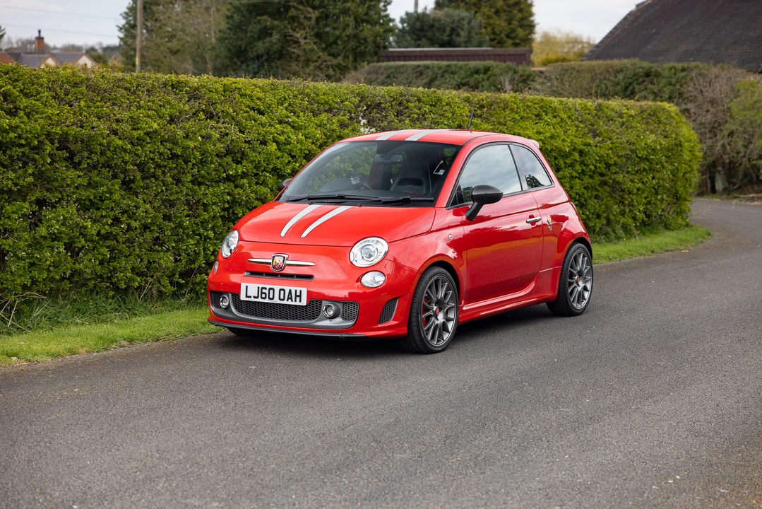 2010 Fiat Abarth 500 - Image 12 of 31