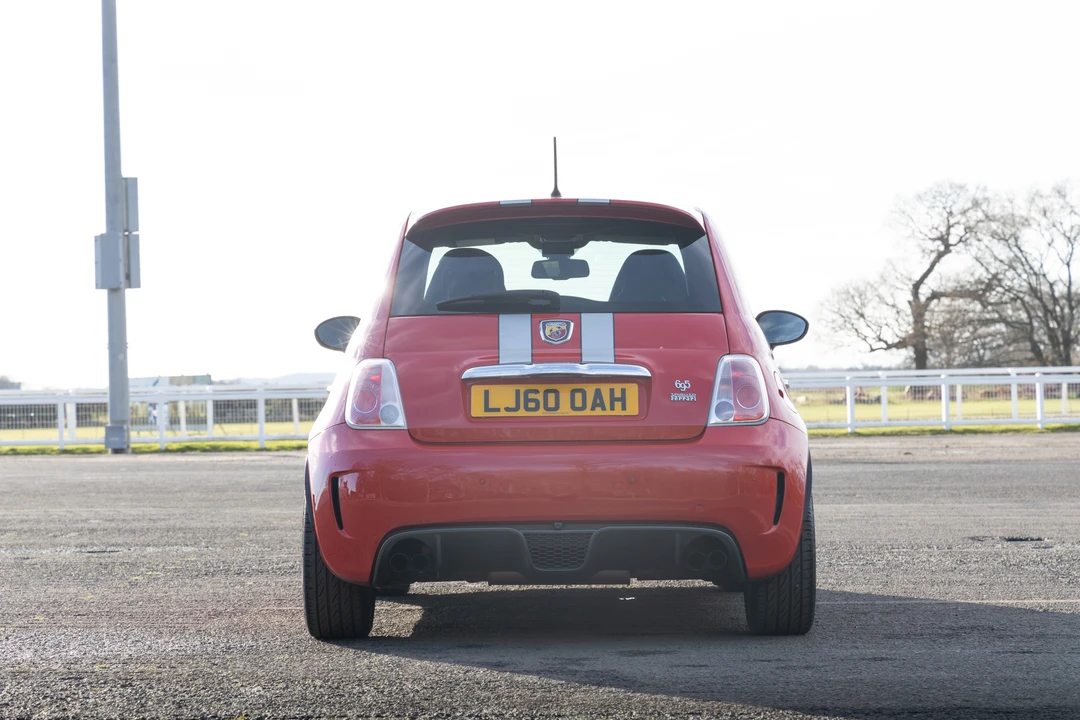 2010 Fiat Abarth 500 - Image 7 of 31