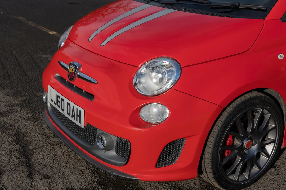2010 Fiat Abarth 500 - Image 15 of 31