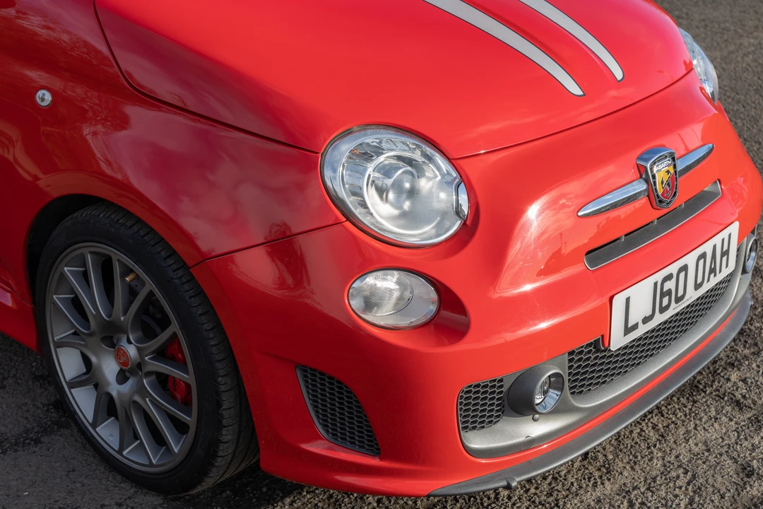 2010 Fiat Abarth 500 - Image 17 of 31