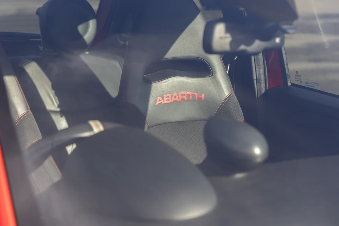 2010 Fiat Abarth 500 - Image 25 of 31