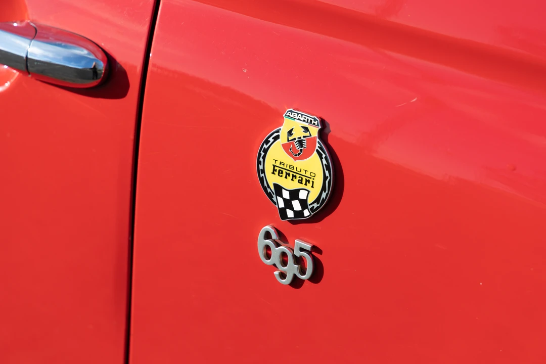 2010 Fiat Abarth 500 - Image 29 of 31