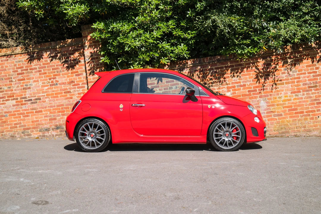 2010 Fiat Abarth 500 - Image 23 of 31