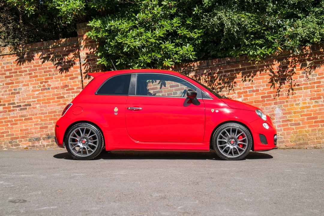 2010 Fiat Abarth 500 - Image 25 of 31