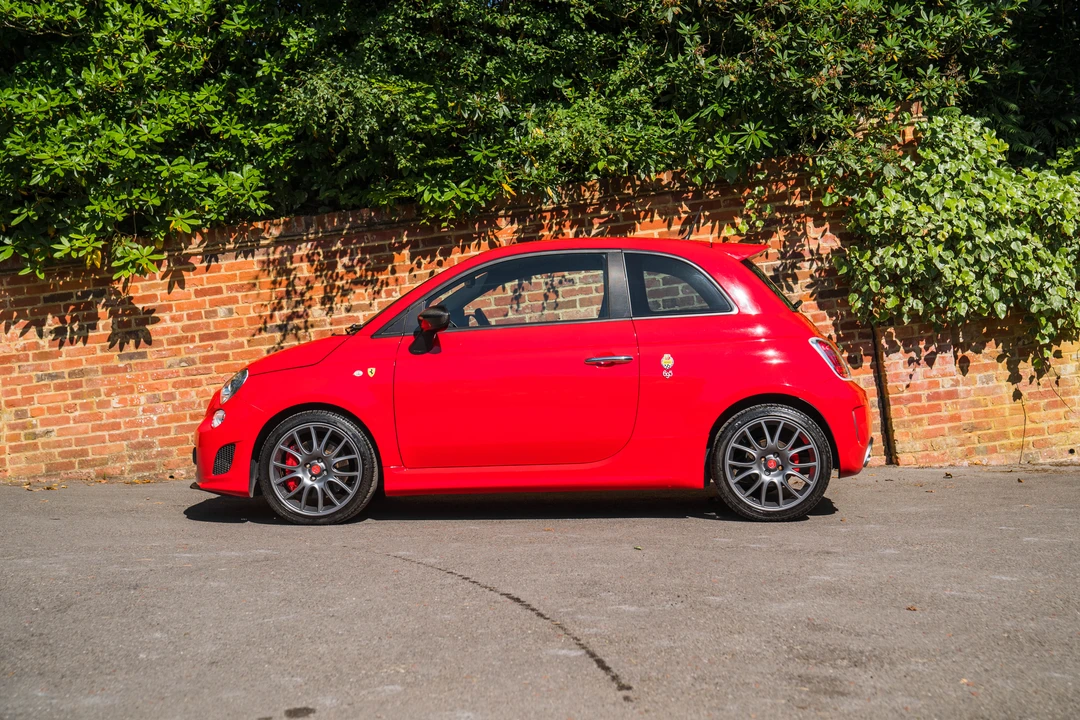 2010 Fiat Abarth 500 - Image 6 of 31