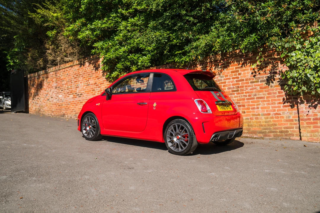 2010 Fiat Abarth 500 - Image 14 of 31