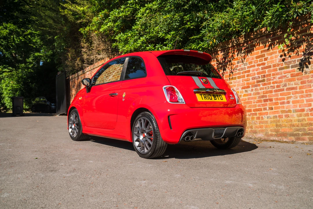 2010 Fiat Abarth 500 - Image 17 of 31