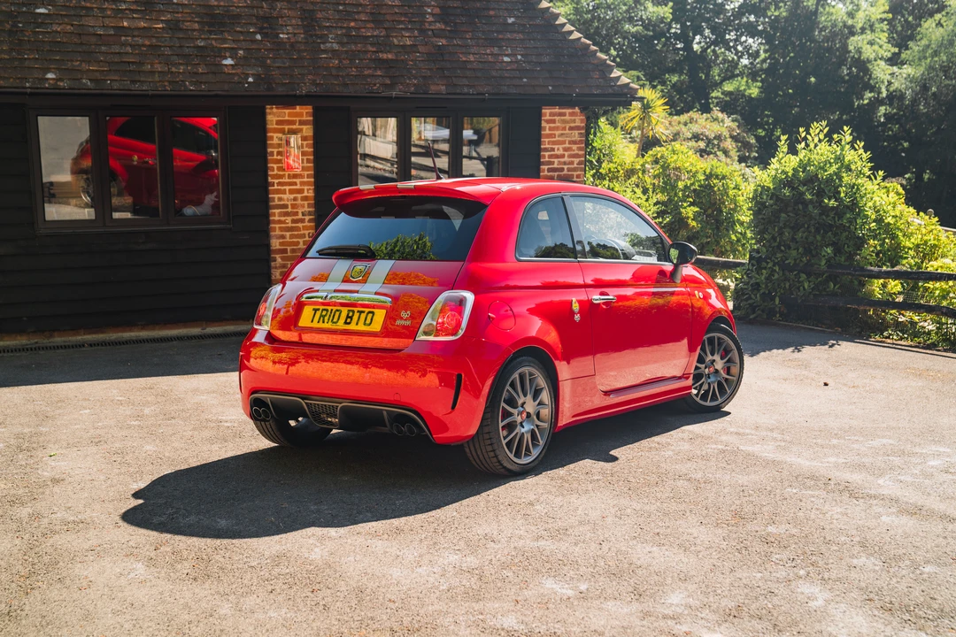 2010 Fiat Abarth 500 - Image 3 of 31