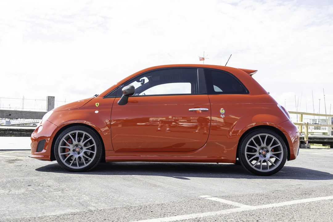 2010 Fiat Abarth 500 - Image 5 of 31