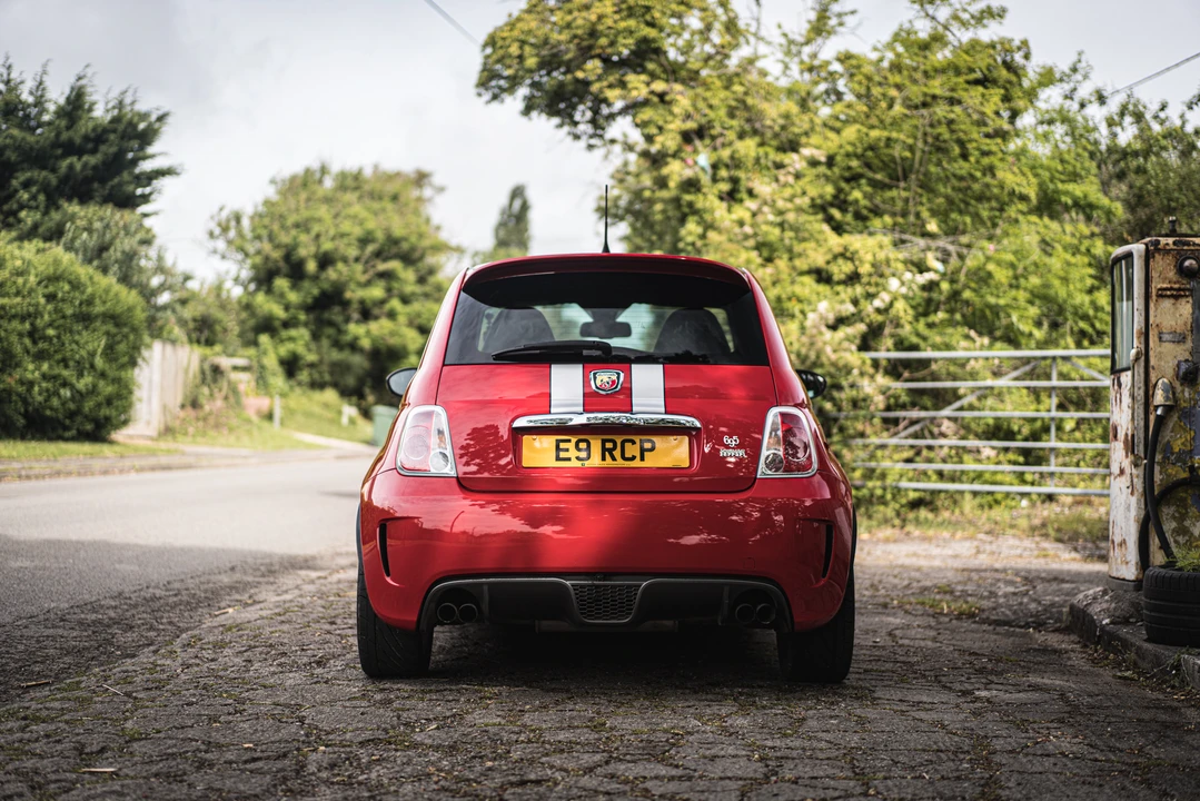 2010 Fiat Abarth 500 - Image 7 of 31