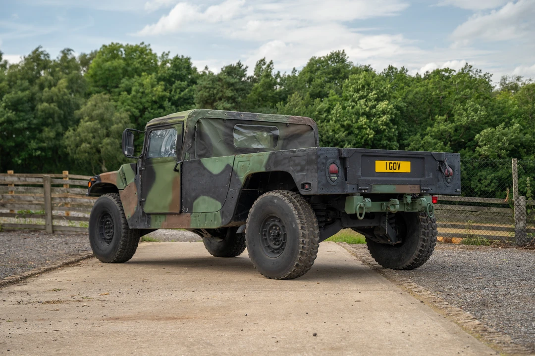 2010 AM General Hummer - Image 9 of 31
