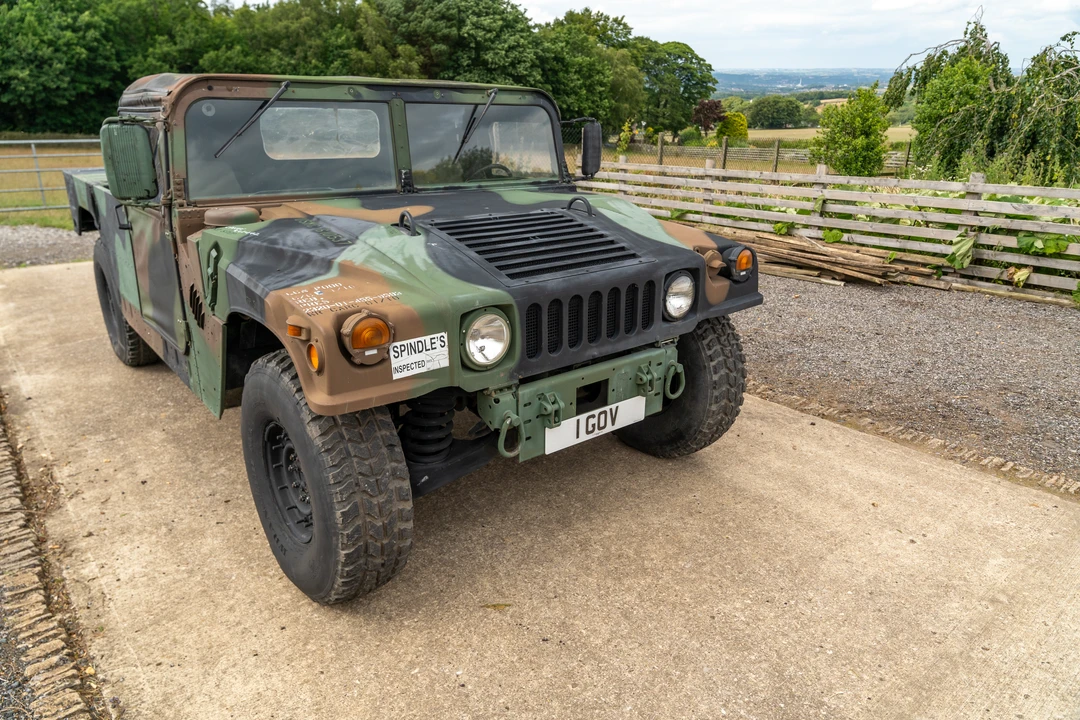 2010 AM General Hummer - Image 25 of 31