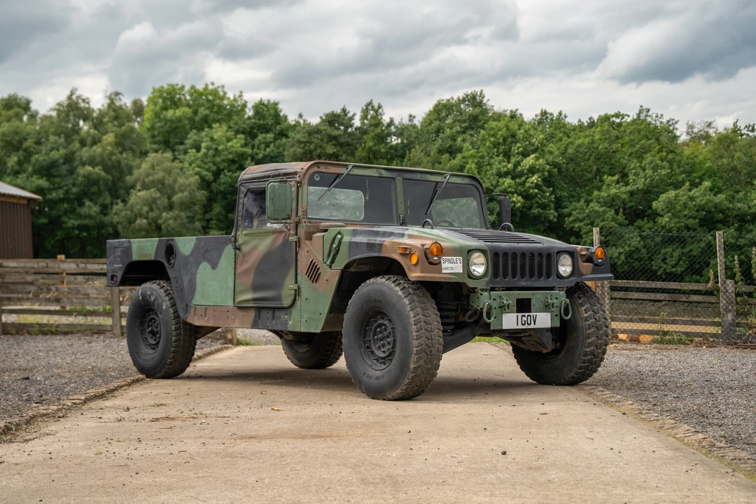 2010 AM General Hummer - Image 13 of 31